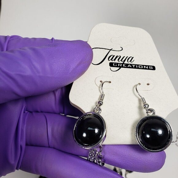 Polished Layered Silver tone & Black Beaded Necklace - Matching Earrings - Women - Picture 4 of 8